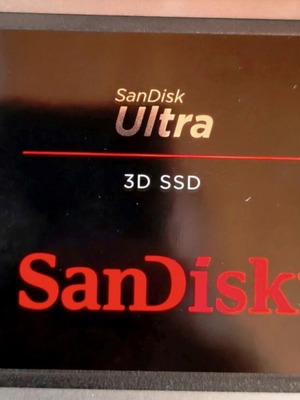 Sandisk Ultra 3D 500GB SSD 2.5" used