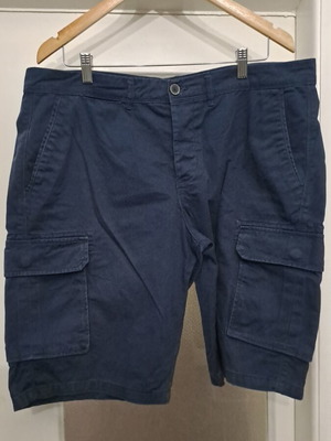 Cargo shorts Bershka blue used, cotton, XL XXL