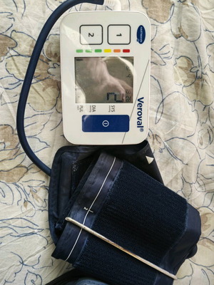 KESSLER hand blood pressure monitor used