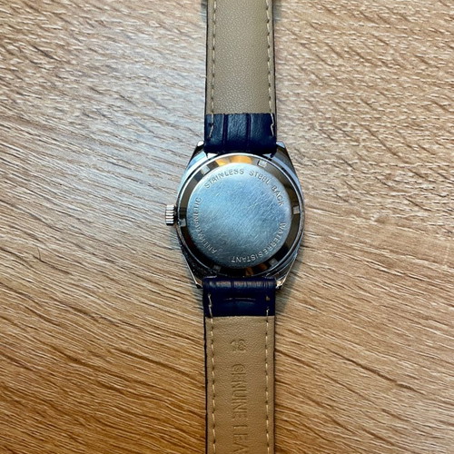 Rover vintage winding watch new with beautiful dial