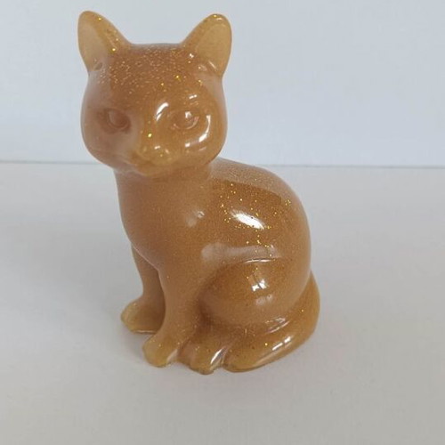 Decorative Golden Cat made of Liquid Glass 10 x 6 cm