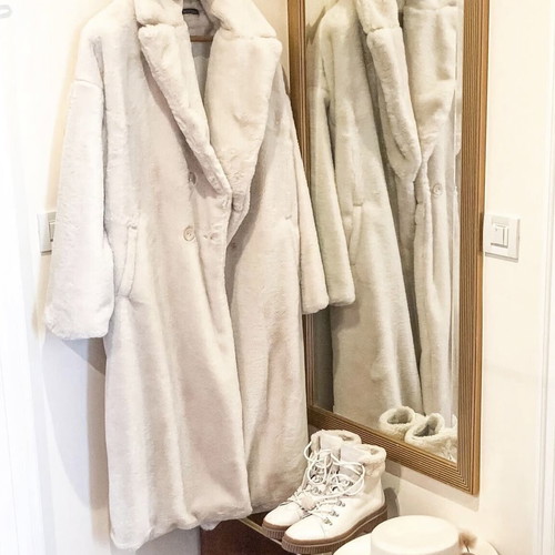 Ckontova Faux Fur Coat like new, white and beige