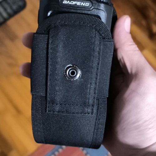 Baofeng 8 watt wireless radio like new with case and flashlight
