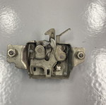 Renault Clio 3 bonnet lock