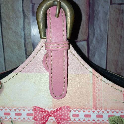 Small basket like new for multiple uses