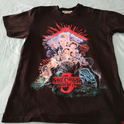 Stranger Things T-shirt used, kids/teens XXS