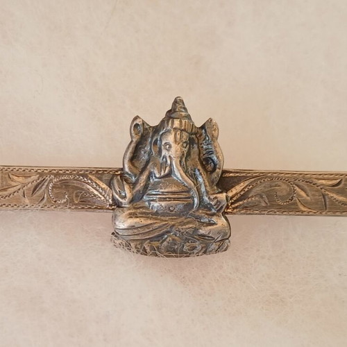 Silver tie or scarf clip, like new, collectible, Ganesa charm