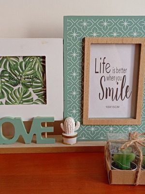 Photo frame and cactus-themed tealight candles