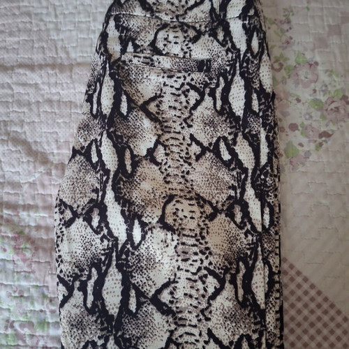 Satin lightweight pants like new, sizes S and M