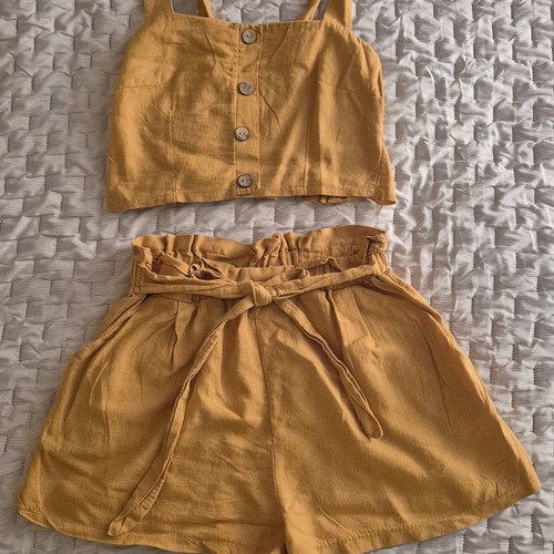 Set with mustard yellow shorts and top like new