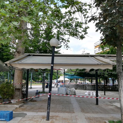 Professional shading tent used 9x7 meters with windbreakers set
