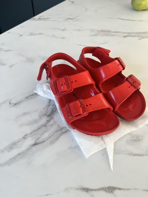 Birkenstock red children's sandals size 26 used unisex