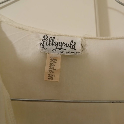 Women's shirt like new, size S-M, white and beige