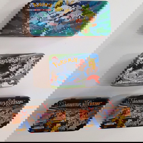 4 κασετινες Pokemon