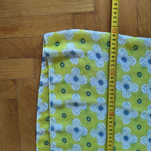 Scarf yellow with spring floral pattern like new, 180x90 cm