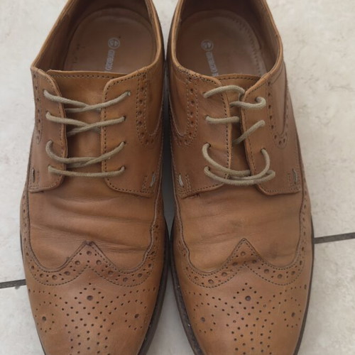 Men's brown leather brogues size 45 used