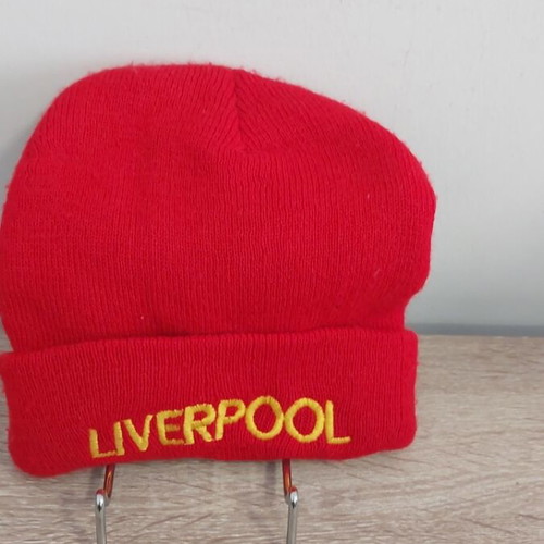 Liverpool beanie like new, red, authentic