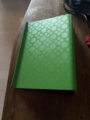 Βάση στήριξης laptop IKEA Brada μεταχειρισμένη, πράσινη πλαστική