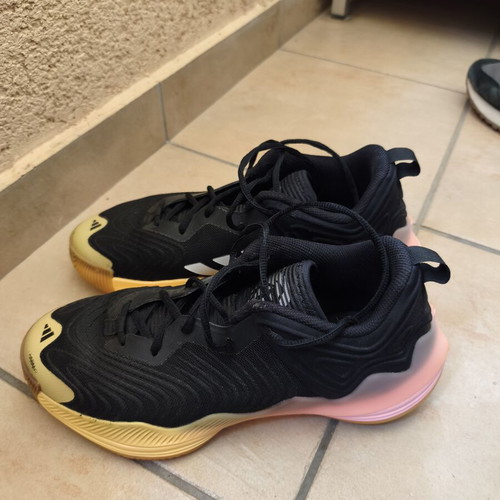 Son of Chi III Derrick Rose sneakers like new, size 42