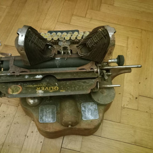 Oliver 9 Bat Wings typewriter used, 1900-1920