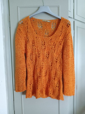 Knitted blouse with ribbon, medium, orange