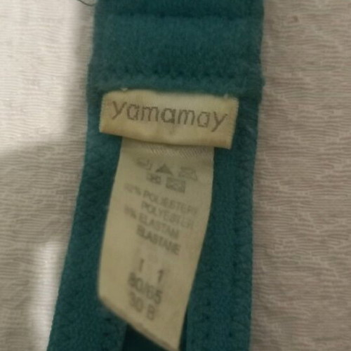 Yamamay satin texture bra emerald 65B like new