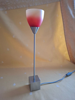 Table lamp like new with gradient glass lighting
