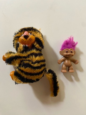 80s toys used, Efxoulis and lion with wear
