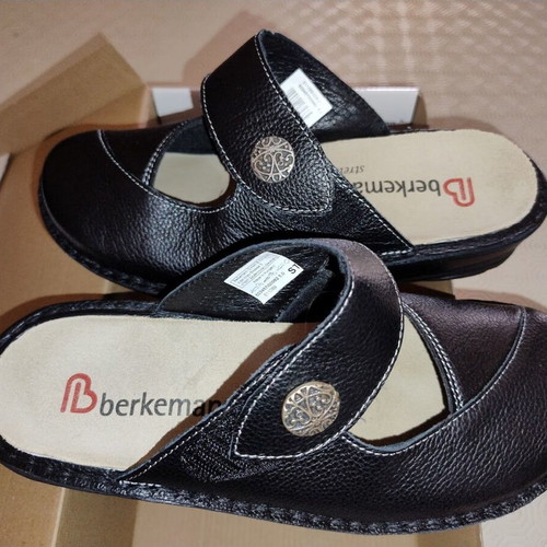 Berkemann leather (napa) slippers size 38, new, black