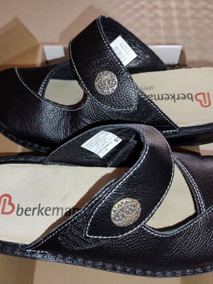Berkemann leather (napa) slippers size 38, new, black