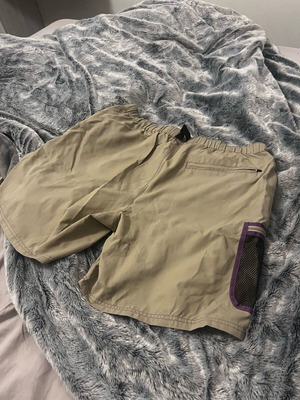 Huf Swim short running like new, size M-L, beige and purple