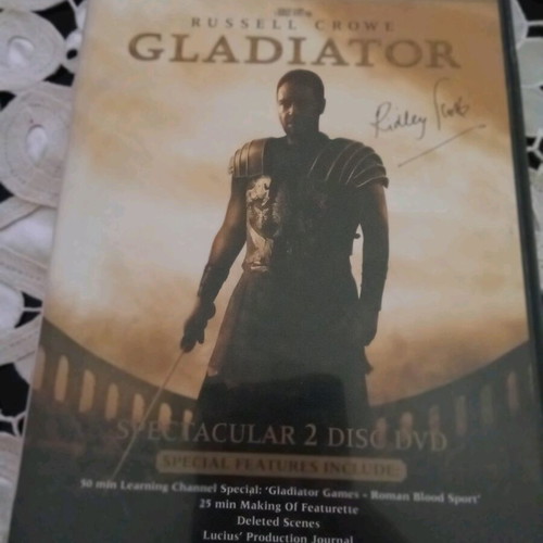 DVD pack Independence Day, Gladiator, Ο Στοιχειωμένος Πύργος new
