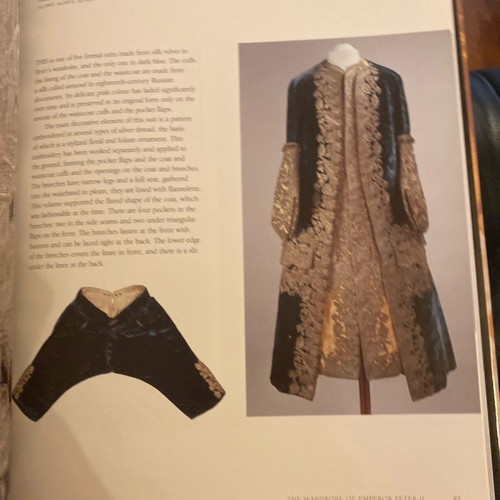 The Magnificence of the Tsars coffee table book like new from V&A exhibition