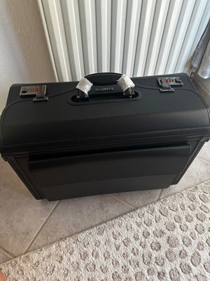 Bartuggi pilot case, waterproof, large capacity, black
