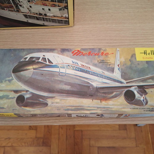 Douglas DC-6B Super-Cloudmaster model kit new, vintage aeromodelling
