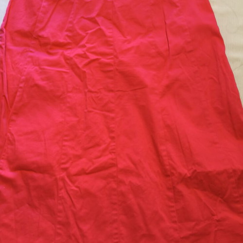 Red skirt with buttons and belt used, summer style, size L