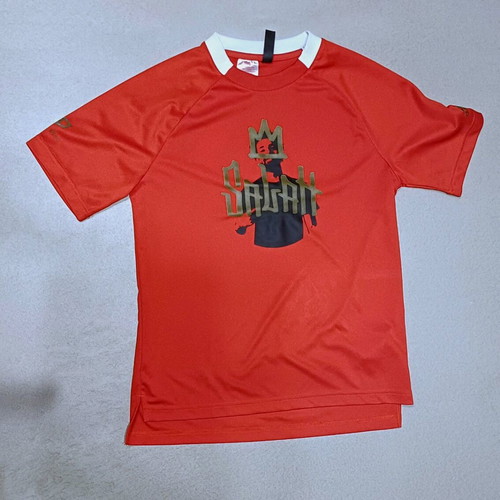 Adidas football shirt Salah size 13–14 like new, red