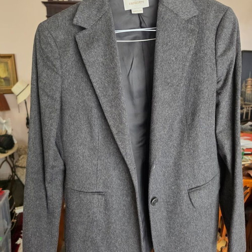 Caractère Blazer size EU 46 like new, 70% virgin wool & 10% cashmere