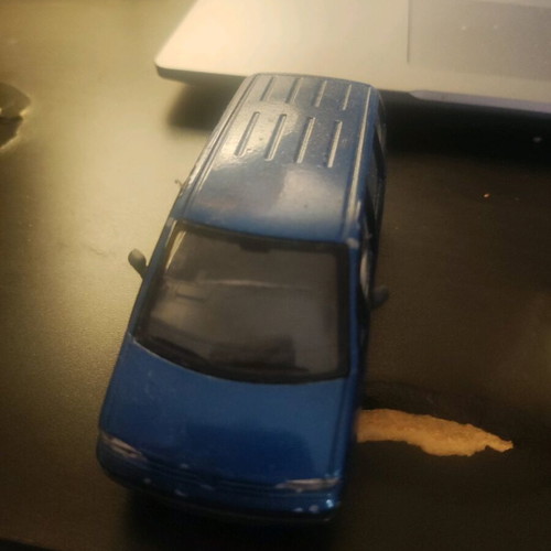 Solido Diecast 1:43 Scale 1995 Peugeot 806 Blue used