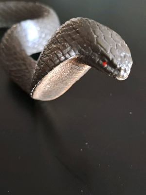 King Cobra figure used in attack pose