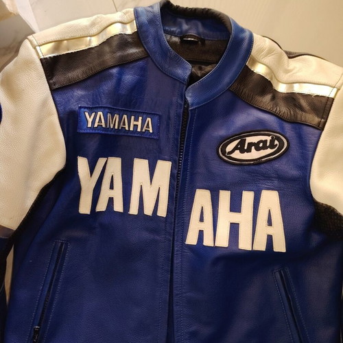 Yamaha Moto Jacket like new with cold insulation and protection