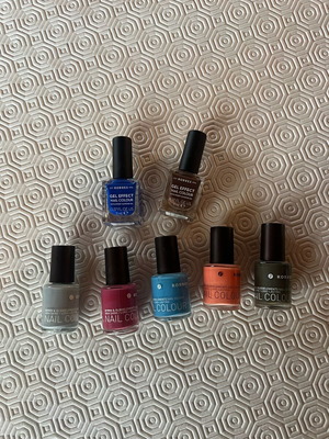 Korres nail polish set of 7 like new