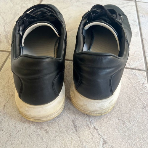 Guess casual shoes used, size 44, black and white
