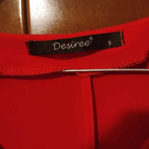 Desiree blouse new, size S, red with ruffled sleeves