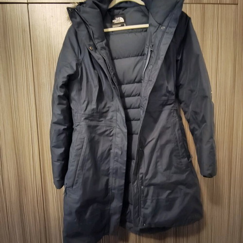 The North Face Long Puffer Parka Medium Like New