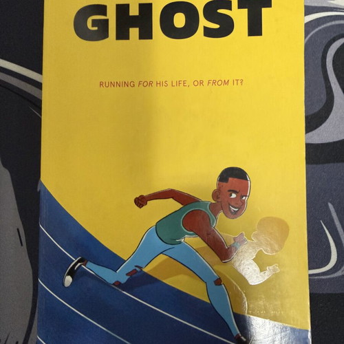 Ghost by Jason Reynolds like new, English