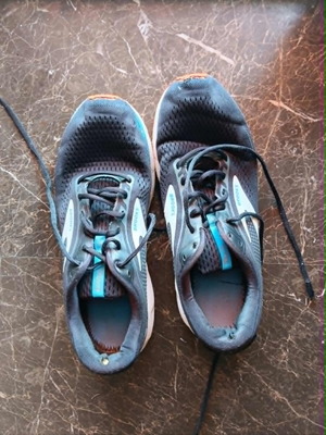 Brooks Trace running shoes size 45.5 used, black