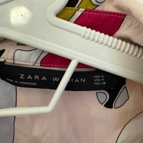Σεμιζιε φόρεμα μίνι Zara medium σαν καινούργιο, πολύχρωμο