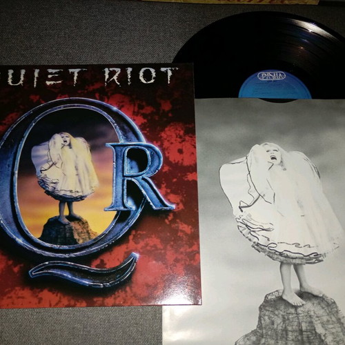 Quiet Riot - QR - LP Album Vinyl Record - Impeccable!!