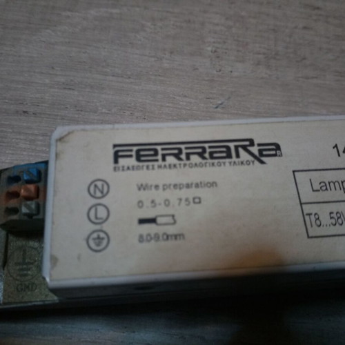 Electronic fluorescent ballast T8 1x58W new Ferrara